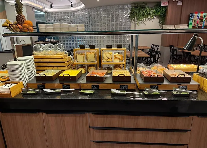 Mogano Business Hotel- Eletroposto